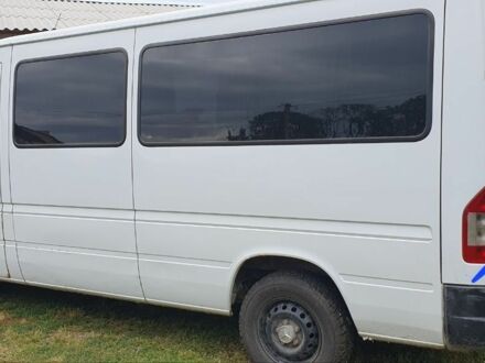 Білий Мерседес Sprinter, об'ємом двигуна 2.1 л та пробігом 690 тис. км за 7794 $, фото 1 на Automoto.ua