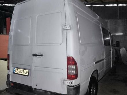 Білий Мерседес Sprinter, об'ємом двигуна 2.15 л та пробігом 350 тис. км за 5000 $, фото 1 на Automoto.ua