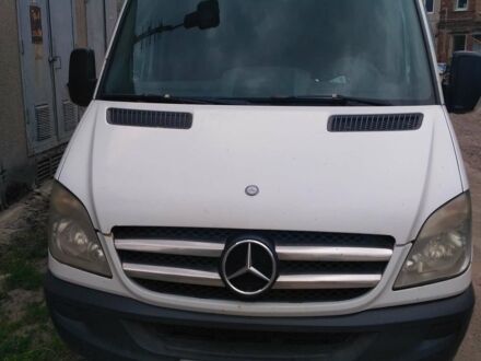 Білий Мерседес Sprinter, об'ємом двигуна 2.2 л та пробігом 600 тис. км за 10500 $, фото 1 на Automoto.ua