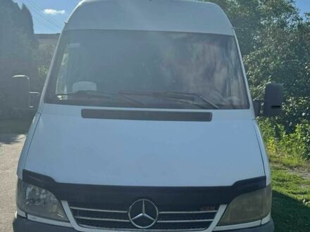 Білий Мерседес Sprinter, об'ємом двигуна 2.2 л та пробігом 100 тис. км за 6405 $, фото 1 на Automoto.ua