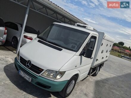 Белый Мерседес Sprinter, объемом двигателя 2.1 л и пробегом 574 тыс. км за 9000 $, фото 1 на Automoto.ua