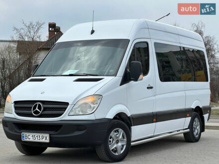 Белый Мерседес Sprinter, объемом двигателя 2.15 л и пробегом 570 тыс. км за 14200 $, фото 1 на Automoto.ua