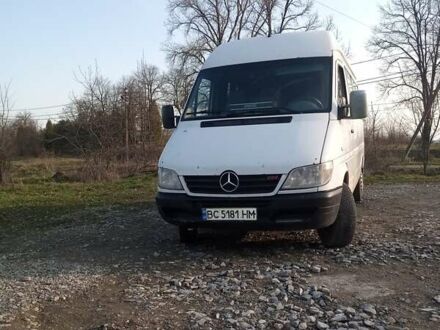 Білий Мерседес Sprinter, об'ємом двигуна 2.15 л та пробігом 480 тис. км за 6800 $, фото 1 на Automoto.ua