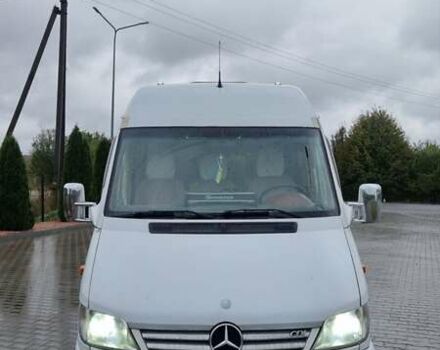 Белый Мерседес Sprinter, объемом двигателя 2.69 л и пробегом 784 тыс. км за 17000 $, фото 1 на Automoto.ua