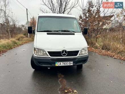 Мерседес Sprinter 2006 в Олевске на Automoto.ua Белый Мерседес Sprinter, объемом двигателя 2.15 л и пробегом 350 тыс. км за 6999 $, фото 1 на Automoto.ua