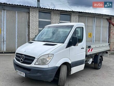 Белый Мерседес Sprinter, объемом двигателя 2.2 л и пробегом 570 тыс. км за 10900 $, фото 1 на Automoto.ua