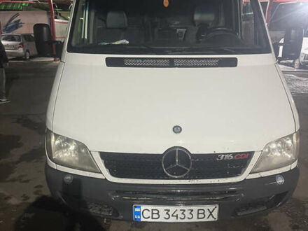 Мерседес Sprinter 2006 в Чернигове на Automoto.ua Белый Мерседес Sprinter, объемом двигателя 2.69 л и пробегом 617 тыс. км за 10900 $, фото 1 на Automoto.ua