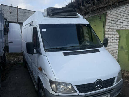 Білий Мерседес Sprinter, об'ємом двигуна 2.2 л та пробігом 921 тис. км за 15000 $, фото 1 на Automoto.ua