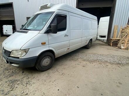 Білий Мерседес Sprinter, об'ємом двигуна 2.2 л та пробігом 745 тис. км за 9500 $, фото 1 на Automoto.ua