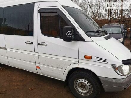 Білий Мерседес Sprinter, об'ємом двигуна 2.1 л та пробігом 387 тис. км за 9500 $, фото 1 на Automoto.ua