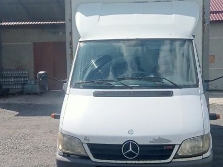 Білий Мерседес Sprinter, об'ємом двигуна 0 л та пробігом 570 тис. км за 16000 $, фото 1 на Automoto.ua