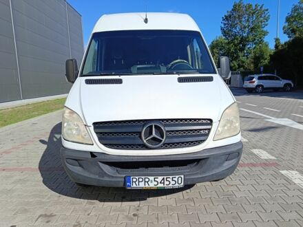 Белый Мерседес Sprinter, объемом двигателя 0 л и пробегом 400 тыс. км за 3611 $, фото 1 на Automoto.ua