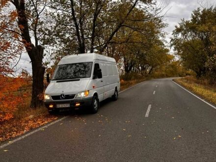Мерседес Sprinter 2006 в Днепре (Днепропетровске) на Automoto.ua Белый Мерседес Sprinter, объемом двигателя 2.1 л и пробегом 480 тыс. км за 13500 $, фото 1 на Automoto.ua