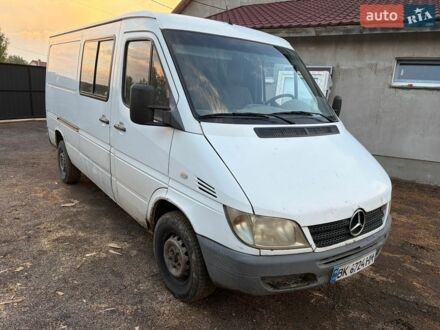 Белый Мерседес Sprinter, объемом двигателя 2.1 л и пробегом 500 тыс. км за 6500 $, фото 1 на Automoto.ua