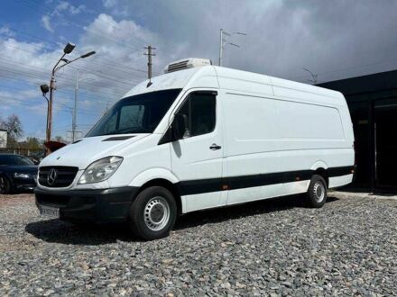 Белый Мерседес Sprinter, объемом двигателя 2.1 л и пробегом 725 тыс. км за 9000 $, фото 1 на Automoto.ua