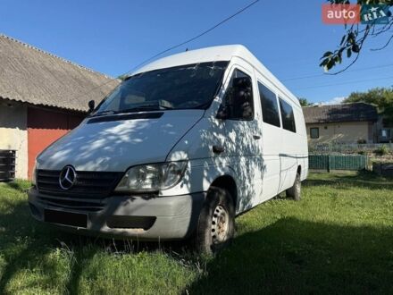 Білий Мерседес Sprinter, об'ємом двигуна 2.69 л та пробігом 630 тис. км за 7950 $, фото 1 на Automoto.ua
