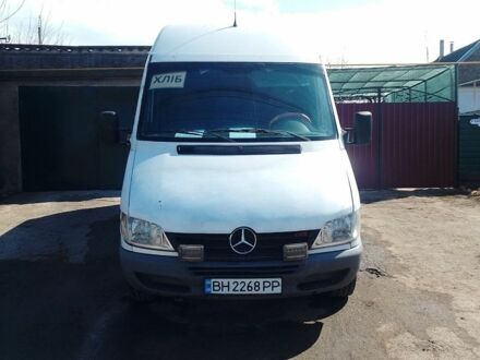 Белый Мерседес Sprinter, объемом двигателя 2.15 л и пробегом 150 тыс. км за 9000 $, фото 1 на Automoto.ua