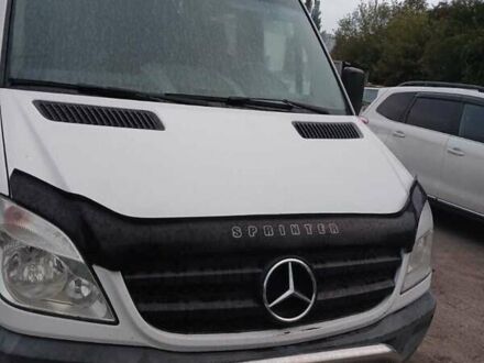 Белый Мерседес Sprinter, объемом двигателя 2.87 л и пробегом 390 тыс. км за 10000 $, фото 1 на Automoto.ua
