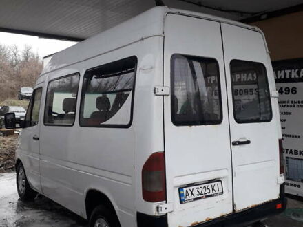Мерседес Sprinter 2006 у Харкові на Automoto.ua Білий Мерседес Sprinter, об'ємом двигуна 2.2 л та пробігом 250 тис. км за 6000 $, фото 1 на Automoto.ua