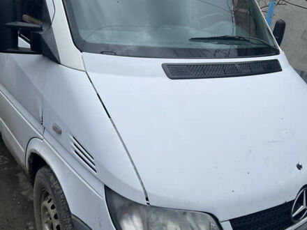 Білий Мерседес Sprinter, об'ємом двигуна 0.2 л та пробігом 2 тис. км за 5500 $, фото 1 на Automoto.ua