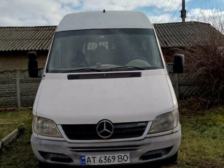 Мерседес Sprinter 2006 в Городенке на Automoto.ua Белый Мерседес Sprinter, объемом двигателя 2.15 л и пробегом 800 тыс. км за 5000 $, фото 1 на Automoto.ua