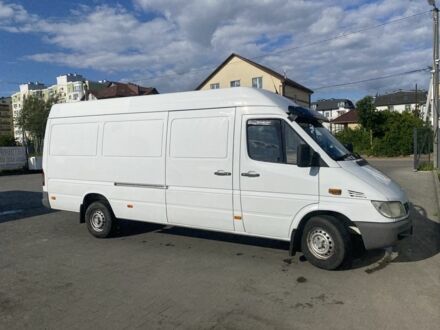 Белый Мерседес Sprinter, объемом двигателя 0 л и пробегом 335 тыс. км за 11000 $, фото 1 на Automoto.ua