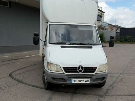 Белый Мерседес Sprinter, объемом двигателя 2.15 л и пробегом 284 тыс. км за 14500 $, фото 1 на Automoto.ua