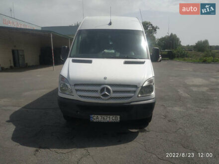 Мерседес Sprinter 2006 в Звенигородка на Automoto.ua Белый Мерседес Sprinter, объемом двигателя 3 л и пробегом 780 тыс. км за 10500 $, фото 1 на Automoto.ua