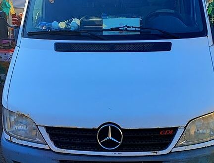 Белый Мерседес Sprinter, объемом двигателя 2.1 л и пробегом 662 тыс. км за 5000 $, фото 1 на Automoto.ua