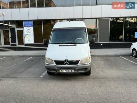 Мерседес Sprinter 2006 в Запорожье на Automoto.ua Белый Мерседес Sprinter, объемом двигателя 2.2 л и пробегом 100 тыс. км за 12000 $, фото 1 на Automoto.ua