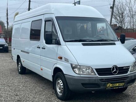 Мерседес Sprinter 2006 в Коломые на Automoto.ua Белый Мерседес Sprinter, объемом двигателя 2.2 л и пробегом 561 тыс. км за 9500 $, фото 1 на Automoto.ua