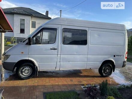 Білий Мерседес Sprinter, об'ємом двигуна 2.2 л та пробігом 350 тис. км за 5200 $, фото 1 на Automoto.ua