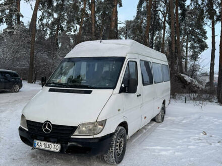 Белый Мерседес Sprinter, объемом двигателя 2.15 л и пробегом 97 тыс. км за 7000 $, фото 1 на Automoto.ua