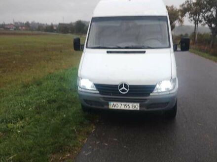 Белый Мерседес Sprinter, объемом двигателя 2.2 л и пробегом 3 тыс. км за 6300 $, фото 1 на Automoto.ua