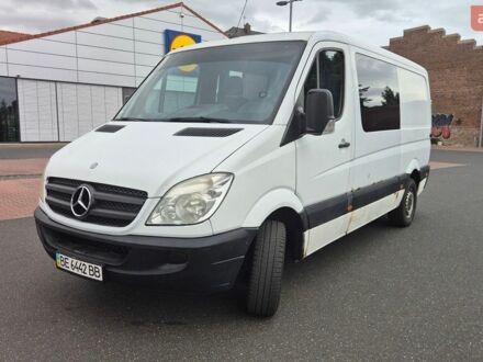Белый Мерседес Sprinter, объемом двигателя 2.15 л и пробегом 285 тыс. км за 7500 $, фото 1 на Automoto.ua