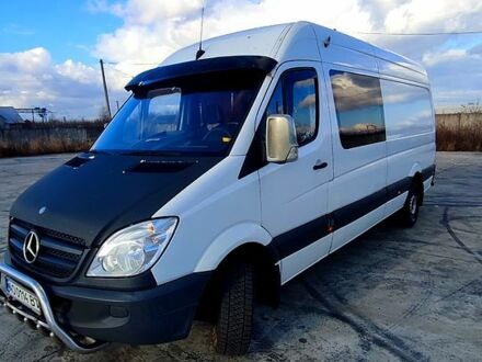 Белый Мерседес Sprinter, объемом двигателя 2.1 л и пробегом 0 тыс. км за 10500 $, фото 1 на Automoto.ua