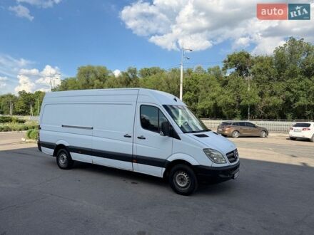 Белый Мерседес Sprinter, объемом двигателя 2.2 л и пробегом 600 тыс. км за 8500 $, фото 1 на Automoto.ua