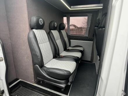 Білий Мерседес Sprinter, об'ємом двигуна 0.22 л та пробігом 402 тис. км за 16800 $, фото 1 на Automoto.ua