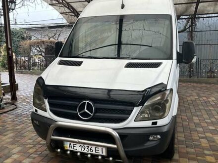 Белый Мерседес Sprinter, объемом двигателя 3 л и пробегом 570 тыс. км за 16000 $, фото 1 на Automoto.ua