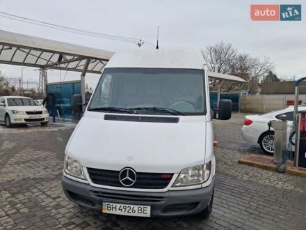 Белый Мерседес Sprinter, объемом двигателя 2.7 л и пробегом 398 тыс. км за 12800 $, фото 1 на Automoto.ua