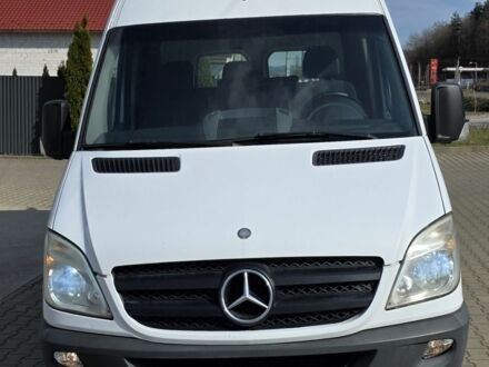 Белый Мерседес Sprinter, объемом двигателя 2.1 л и пробегом 444 тыс. км за 10500 $, фото 1 на Automoto.ua