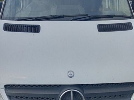 Білий Мерседес Sprinter, об'ємом двигуна 2.2 л та пробігом 450 тис. км за 5624 $, фото 1 на Automoto.ua