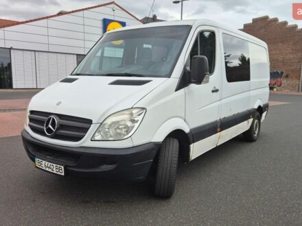 Белый Мерседес Sprinter, объемом двигателя 2.15 л и пробегом 285 тыс. км за 7500 $, фото 1 на Automoto.ua