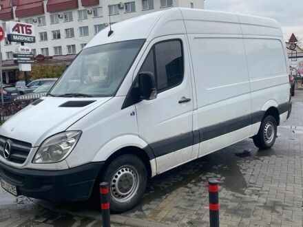 Білий Мерседес Sprinter, об'ємом двигуна 2.1 л та пробігом 450 тис. км за 6990 $, фото 1 на Automoto.ua