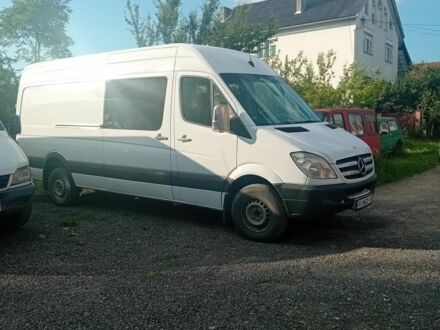 Білий Мерседес Sprinter, об'ємом двигуна 3 л та пробігом 750 тис. км за 15000 $, фото 1 на Automoto.ua