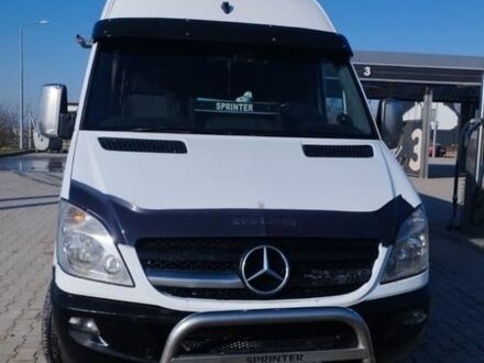 Белый Мерседес Sprinter, объемом двигателя 3 л и пробегом 510 тыс. км за 16200 $, фото 1 на Automoto.ua