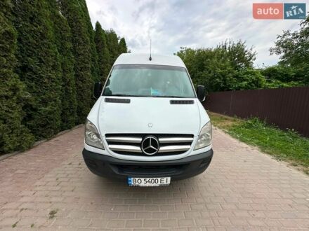 Білий Мерседес Sprinter, об'ємом двигуна 2.99 л та пробігом 380 тис. км за 16000 $, фото 1 на Automoto.ua