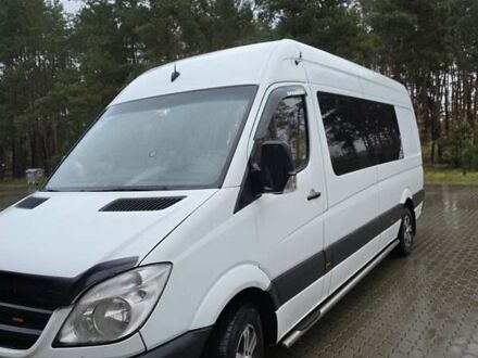 Білий Мерседес Sprinter, об'ємом двигуна 0 л та пробігом 700 тис. км за 17500 $, фото 1 на Automoto.ua