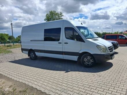 Белый Мерседес Sprinter, объемом двигателя 2.2 л и пробегом 700 тыс. км за 13500 $, фото 1 на Automoto.ua
