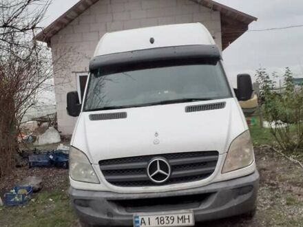 Білий Мерседес Sprinter, об'ємом двигуна 2.1 л та пробігом 330 тис. км за 10000 $, фото 1 на Automoto.ua